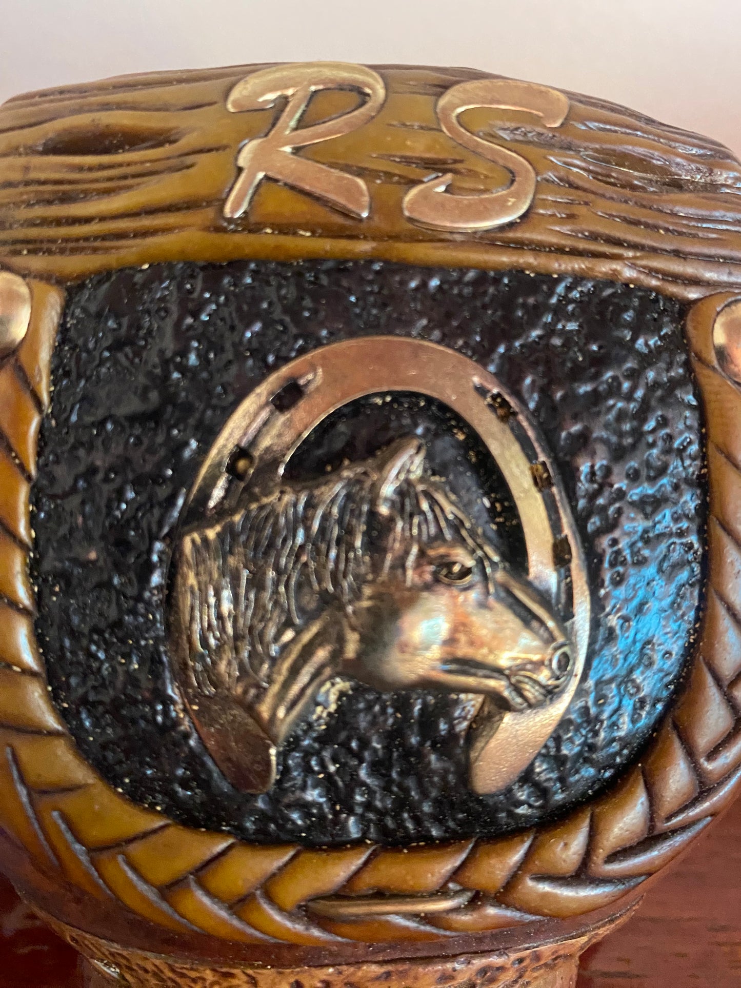 Gajeta (Galleta) Mate Gourd – Uruguayan Style - Artisan Calabash from Brazil