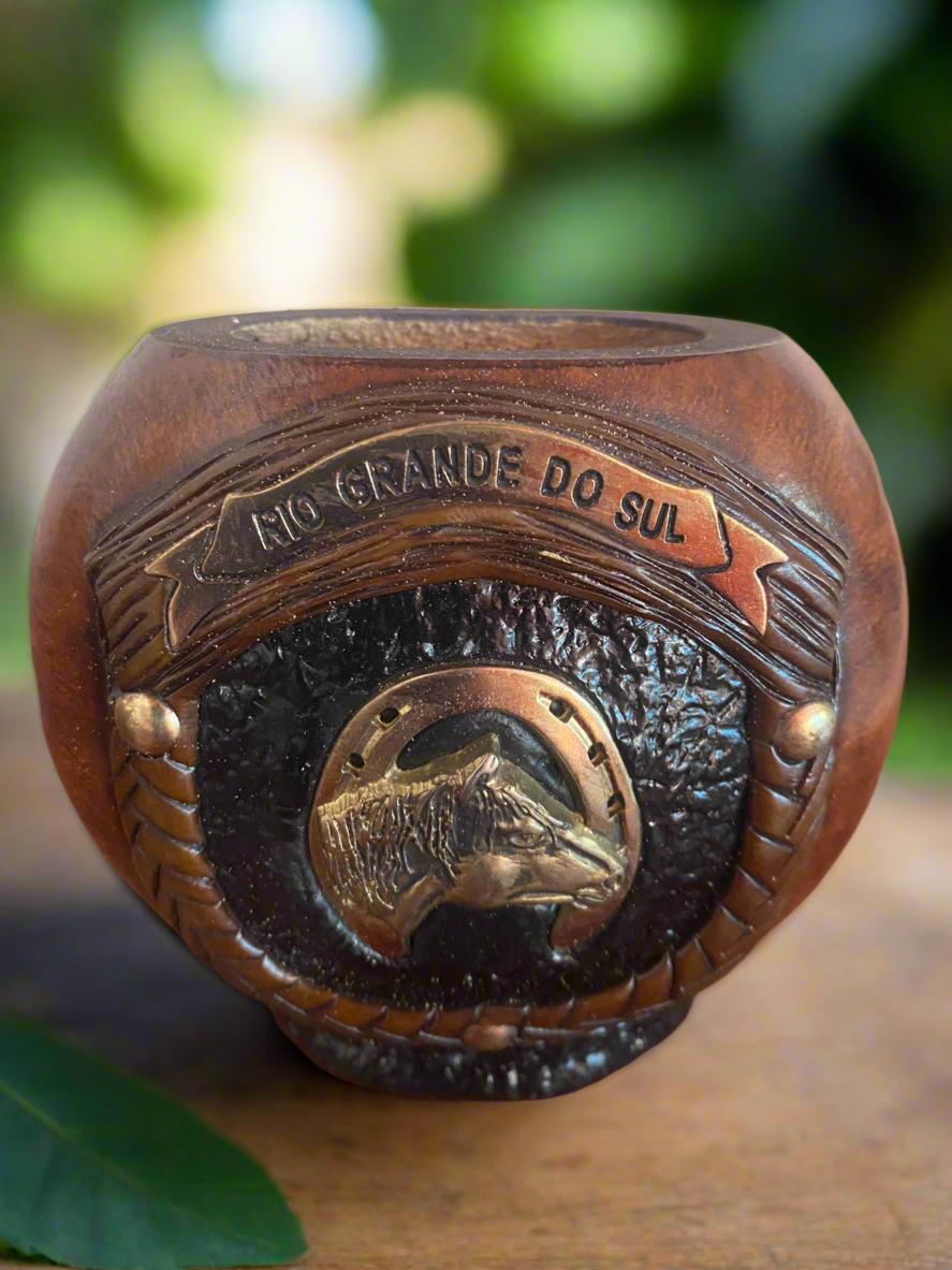 Gajeta (Galleta) Mate Gourd – Uruguayan Style - Rio Grande do Sul