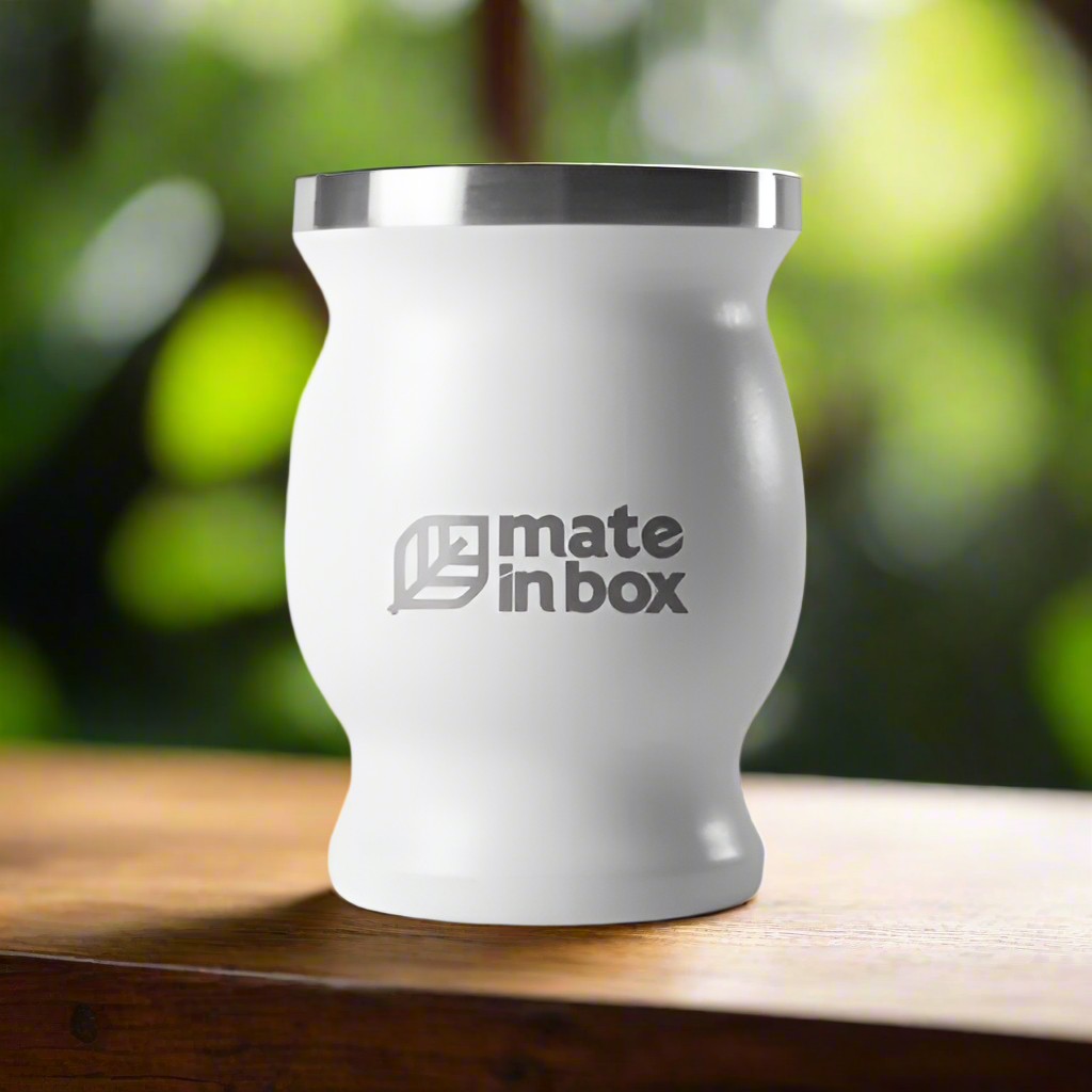 A white mate gourd that reads "Mate in box"